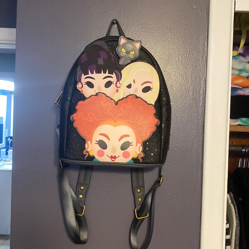 Hocus Pocus Loungefly 🎃 PRICE FIRM